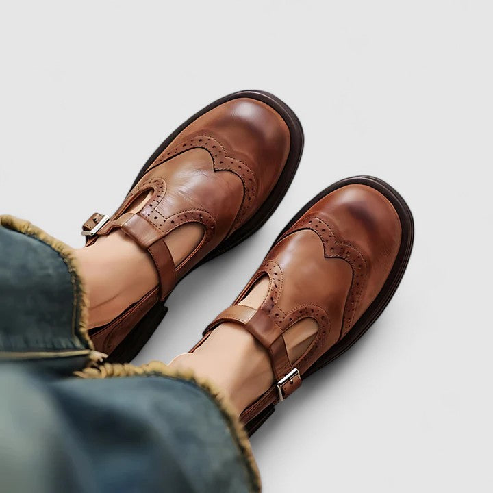 Brown / 9 US | 40 EU